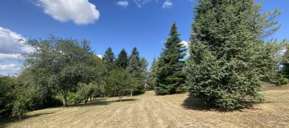 5 bedrooms House in Chalais, France No. 303981 2