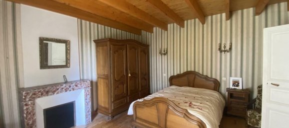 5 bedrooms House in Chalais, France No. 303981 12