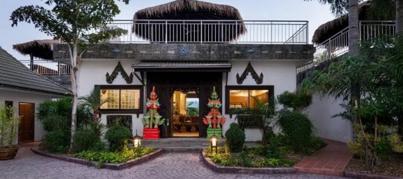 6 bedrooms Villa in Pattaya, Thailand No. 5751 3