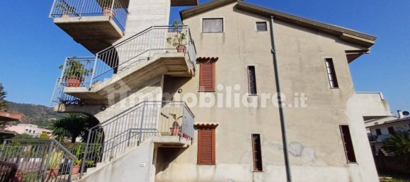 Apartamento de 4 dormitorios en Capo d'Orlando, Italy No. 87680 8