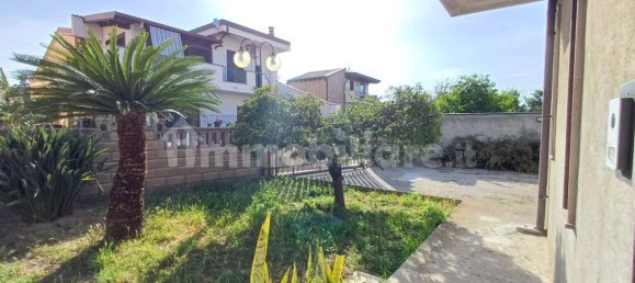 Apartamento de 4 dormitorios en Capo d'Orlando, Italy No. 87680 10