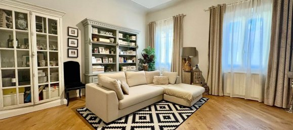 5-Zimmer Wohnung in Florence, Italy, Nr. 214593 32