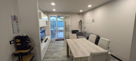 5 bedrooms Apartment in Genoa, Italy No. 358313 7