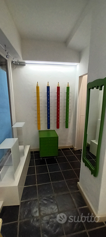 Escritório de 4 divisões em Genoa, Italy N.º 269978