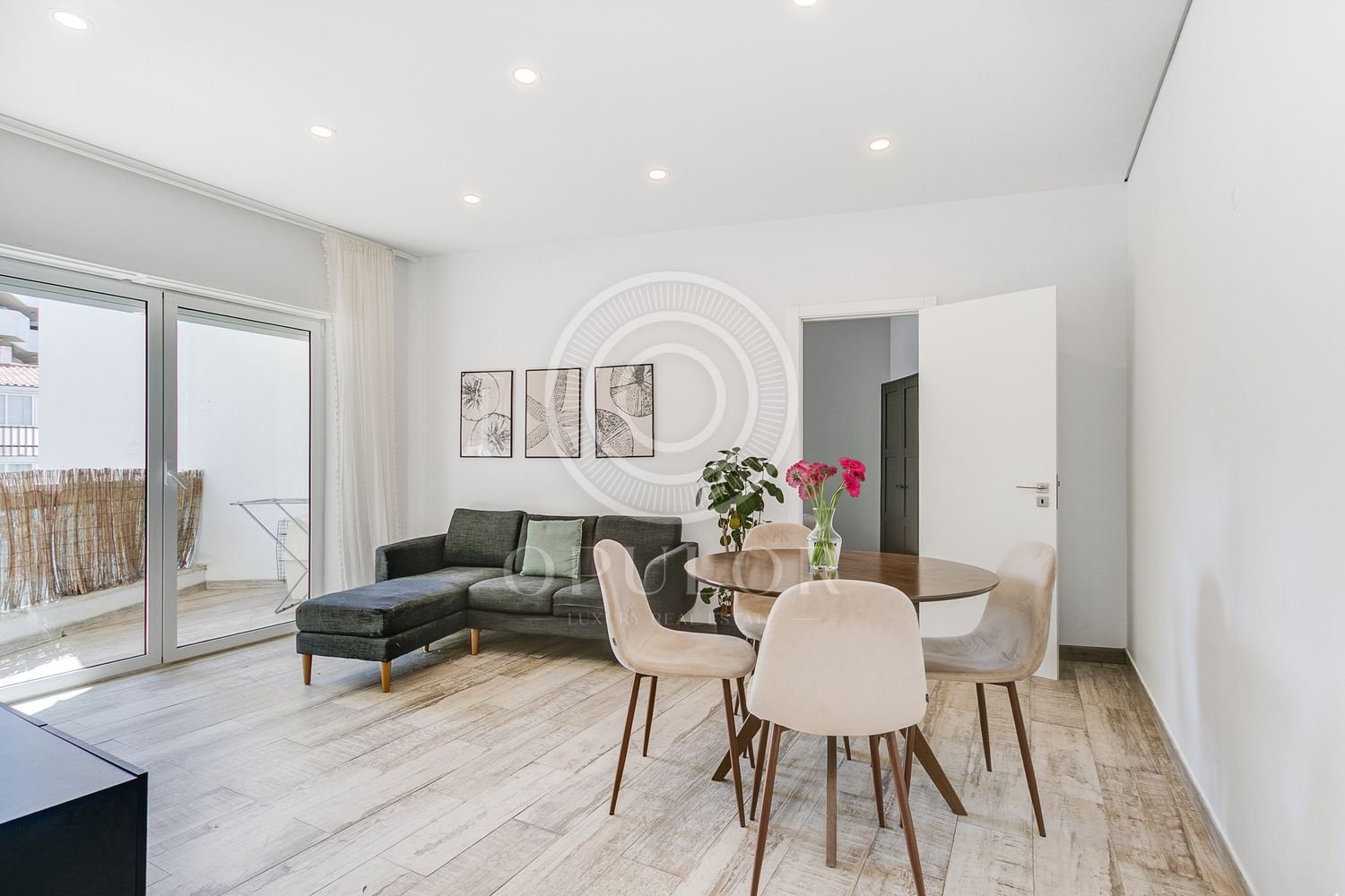 2 bedrooms Apartment in Cascais, Portugal No. 205690