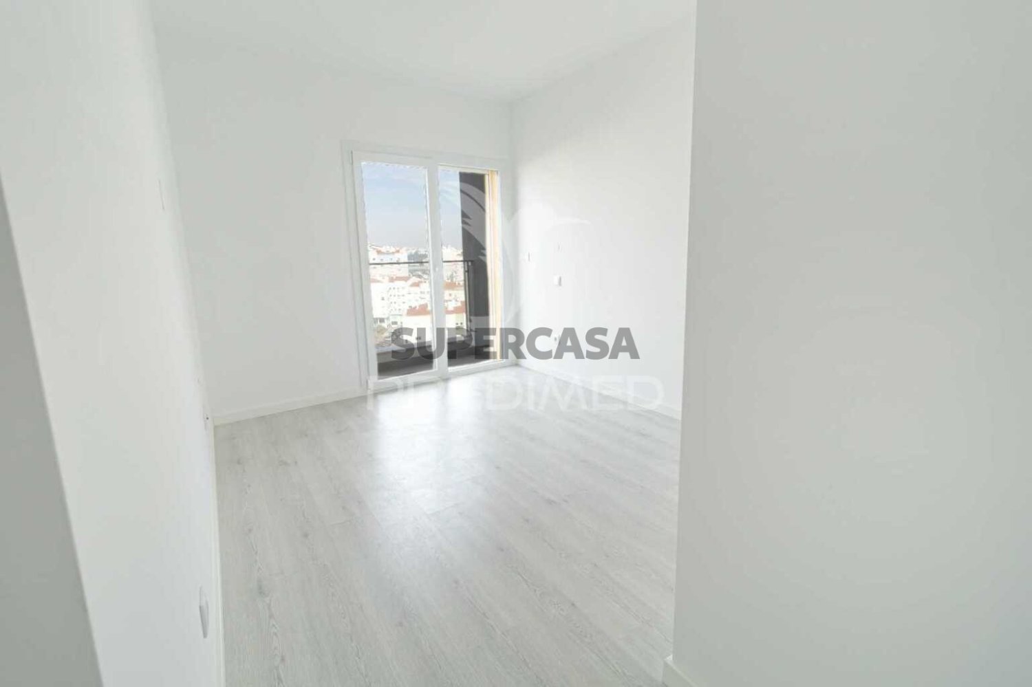 2 bedrooms Duplex in Seixal, Portugal No. 238734