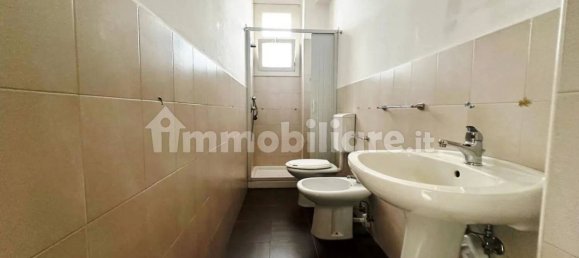 Apartamento de 2 dormitorios en Bari, Italy No. 353195 5