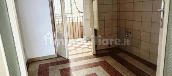 Apartamento de 2 dormitorios en Bari, Italy No. 353195 3