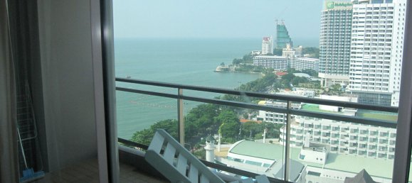 1 bedroom Condo in Pattaya, Thailand No. 627 7