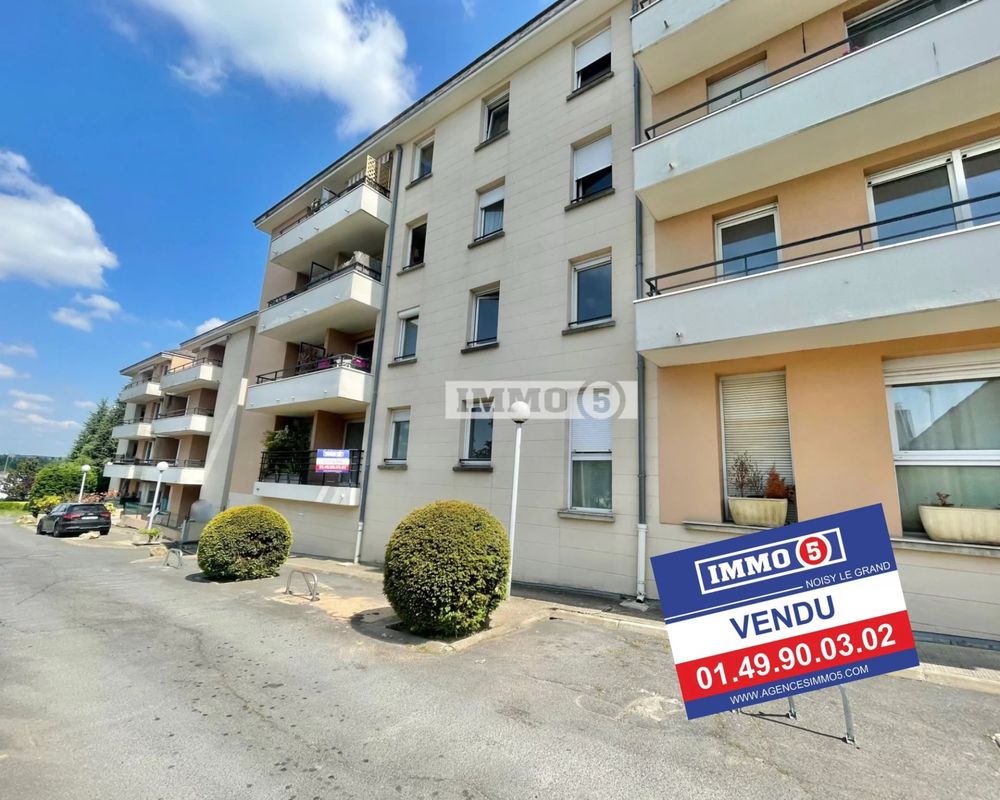 1 bedroom Apartment in Noisy-le-Grand, France No. 174880