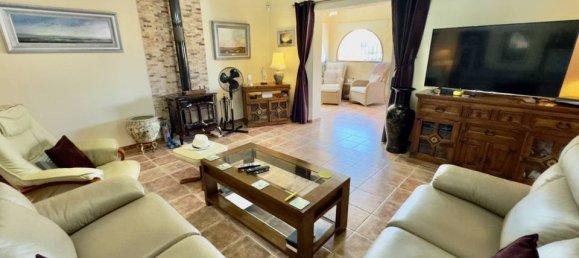 Casa de 3 dormitorios en Alicante, Spain No. 185195 21