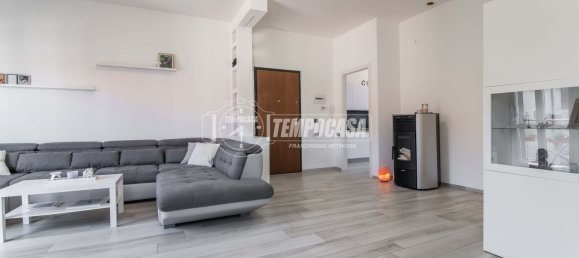 2 bedrooms Apartment in Guanzate, Italy No. 275850 6