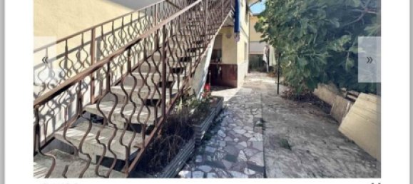 Casa de 6 habitaciónes en Viareggio, Italy No. 293958 10