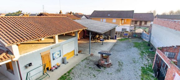 8 rooms Villa in Bosconero, Italy No. 21816 3