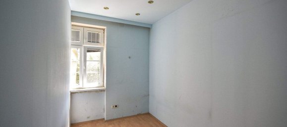 Квартира с 3 комнатами в Зиммеринг, Австрия № 146019 3