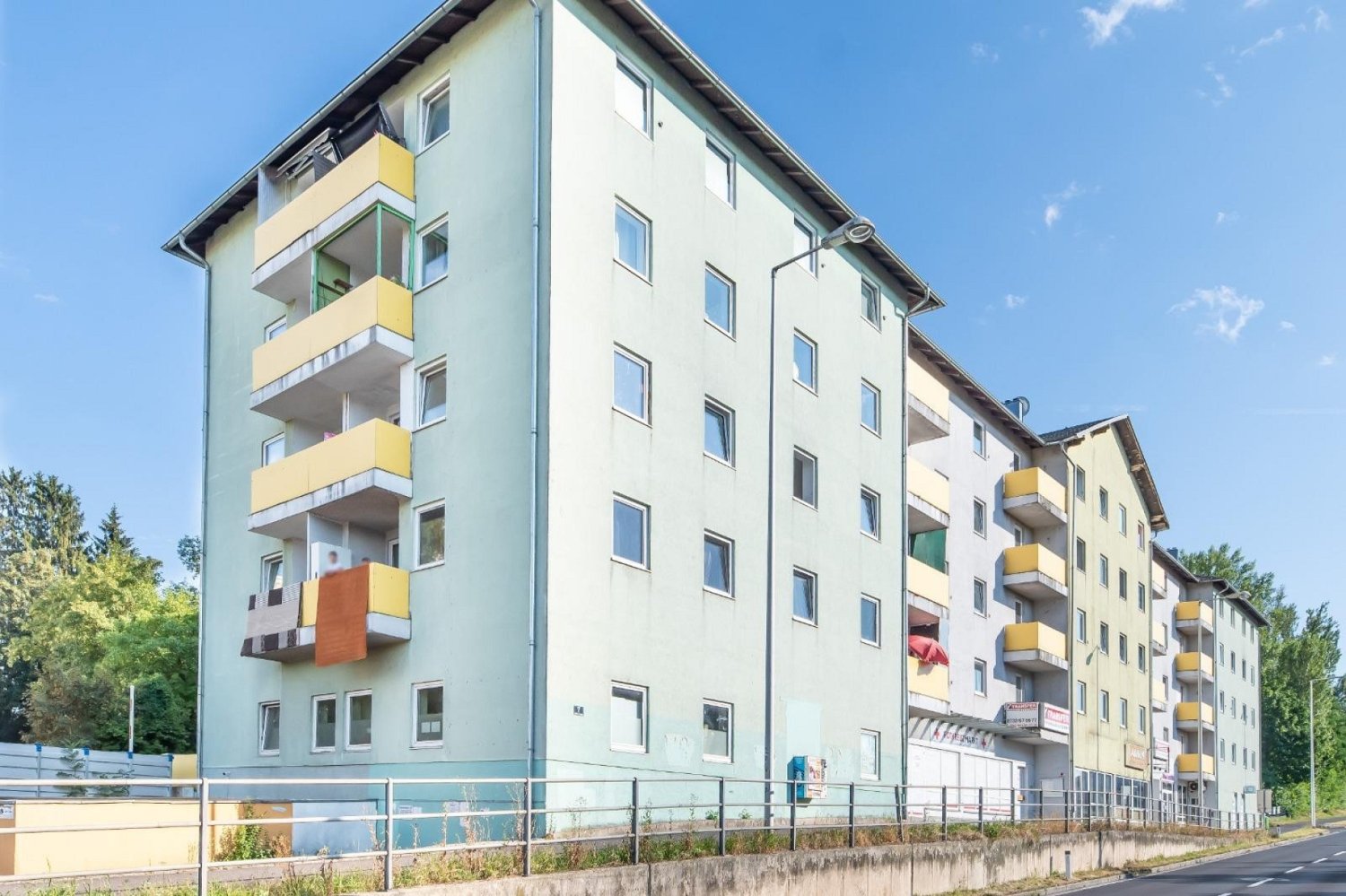  عقار تجاري في Leonding, Austria 257متر مربع رقم 127700