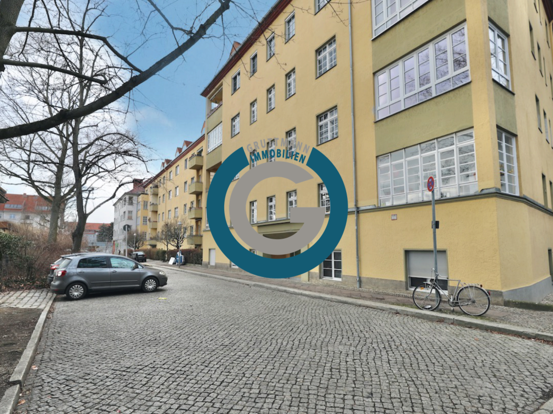 Квартира с 4 комнатами в Берлин, Германия № 107973