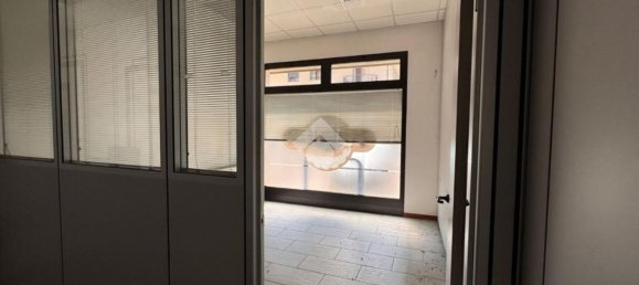 Коммерческая недвижимость 115м² в Сельваццано Дентро, Италия № 262468 12