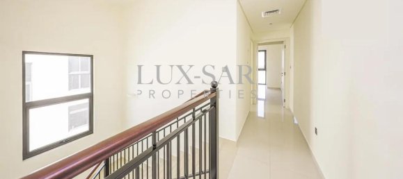 3 Schlafzimmer Villa in Dubai, UAE, Nr. 9463 9
