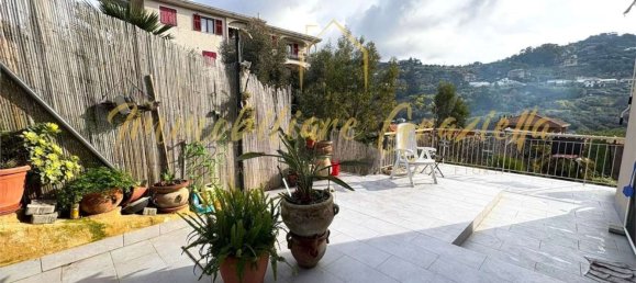 2غرفة شقة في Bordighera, Italy رقم 11306 14