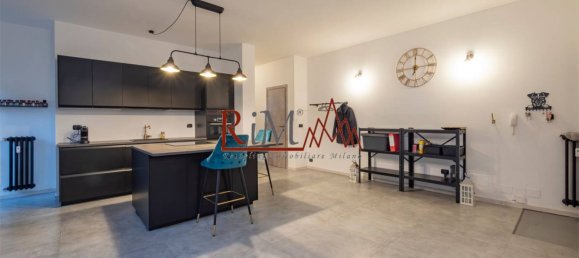 1 bedroom Apartment in Milan, Italy No. 316980 2