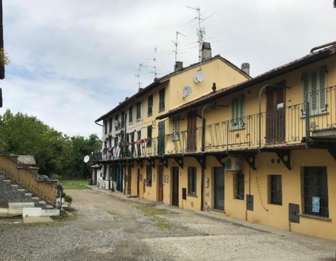 3-Zimmer Haus in Chignolo Po, Italy, Nr. 2092
