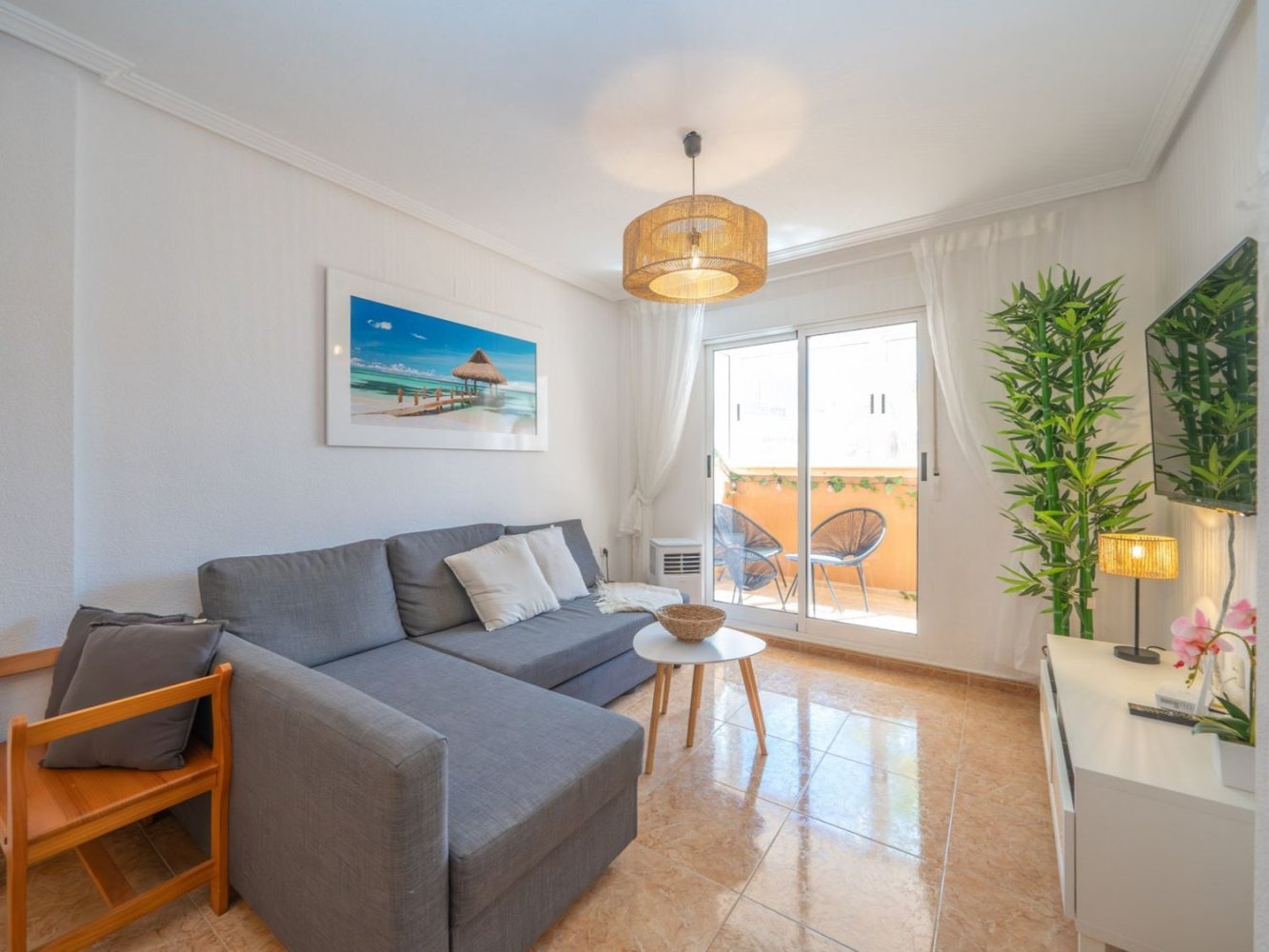 Квартира с 2 спальнями в Торревьеха, Испания № 233235