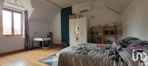 6 bedrooms House in Saint-Pierre-les-Etieux, France No. 40963 14