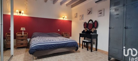 6 bedrooms House in Saint-Pierre-les-Etieux, France No. 40963 12