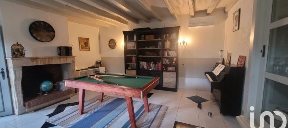 6 bedrooms House in Saint-Pierre-les-Etieux, France No. 40963 10