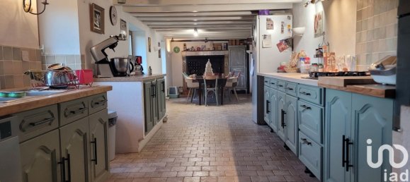 6 bedrooms House in Saint-Pierre-les-Etieux, France No. 40963 9