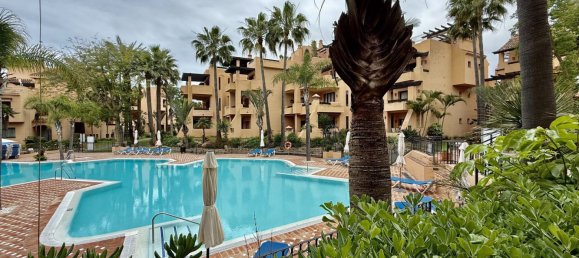 Apartamento de 3 dormitorios en Marbella, Spain No. 123285 24