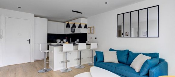 1 bedroom Apartment in Suresnes, France No. 311701 4