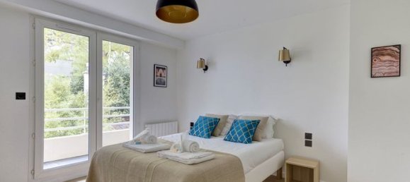 1 bedroom Apartment in Suresnes, France No. 311701 6