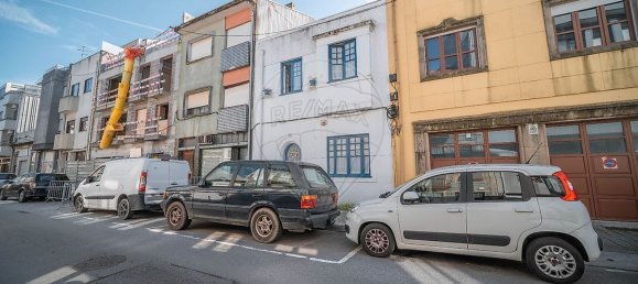 Casa de 2 dormitorios en Porto, Portugal No. 23873 9