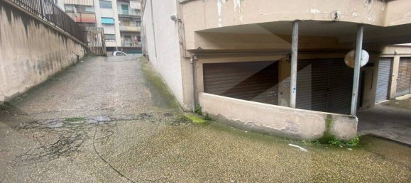 Garaje de 1 habitación en Rome, Italy No. 34047 2