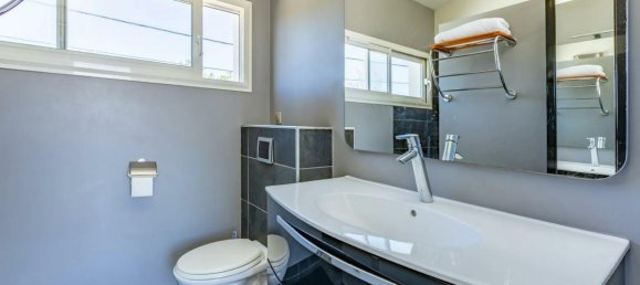 3 bedrooms Villa in Occitanie, France No. 361245 10