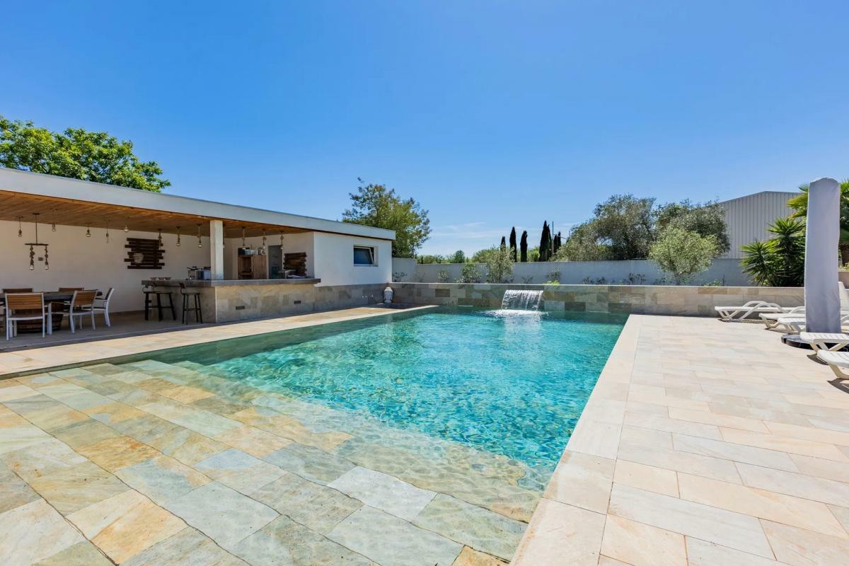 3 bedrooms Villa in Occitanie, France No. 361245