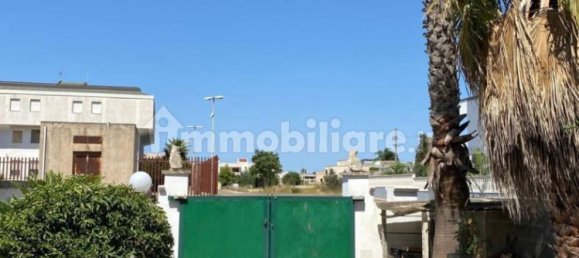 3 bedrooms Villa in Salve, Italy No. 354060 9