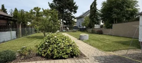 2 bedrooms Townhouse in Bergstrase, Germany No. 274543 18