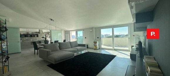 Ático de 3 dormitorios en Santa Maria Capua Vetere, Italy No. 108702 2