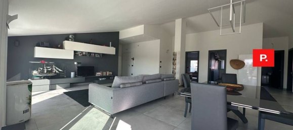 Ático de 3 dormitorios en Santa Maria Capua Vetere, Italy No. 108702 5