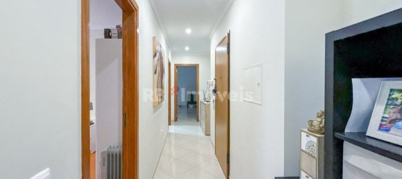 2 bedrooms Apartment in Entroncamento, Portugal No. 321421 4