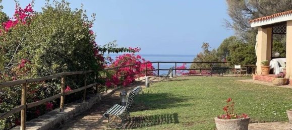 5 chambres Villa à Quartu Sant'Elena, Italy No. 3020 3