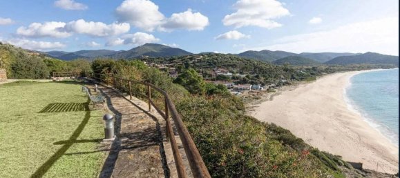 5 chambres Villa à Quartu Sant'Elena, Italy No. 3020 11