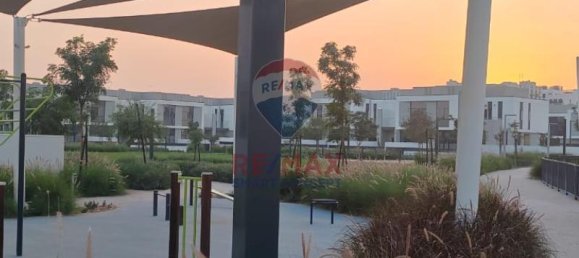 3 bedrooms Townhouse in Al Furjan, UAE No. 55541 6