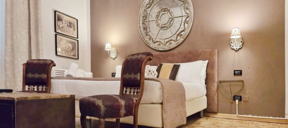 8 bedrooms Apartment in Florence, Italy No. 347531 2