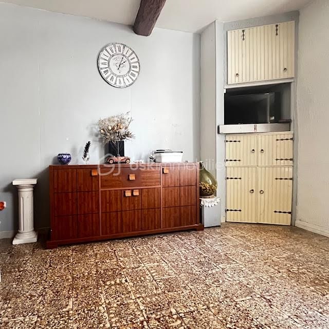 Adosado de 3 dormitorios en Occitanie, France No. 294781