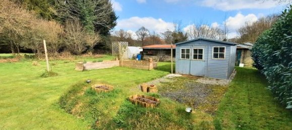 2 bedrooms House in Cotes-d'Armor, France No. 194499 3