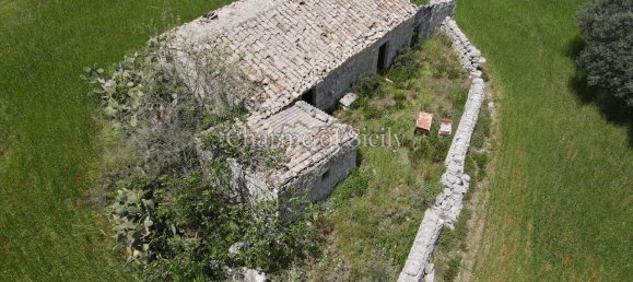 Studio in Ragusa, Italy No. 230706 2